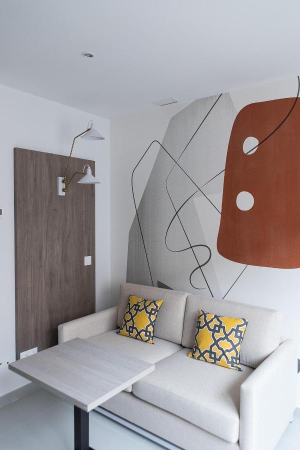 Apartamentos Las Torres มาดริด ภายนอก รูปภาพ