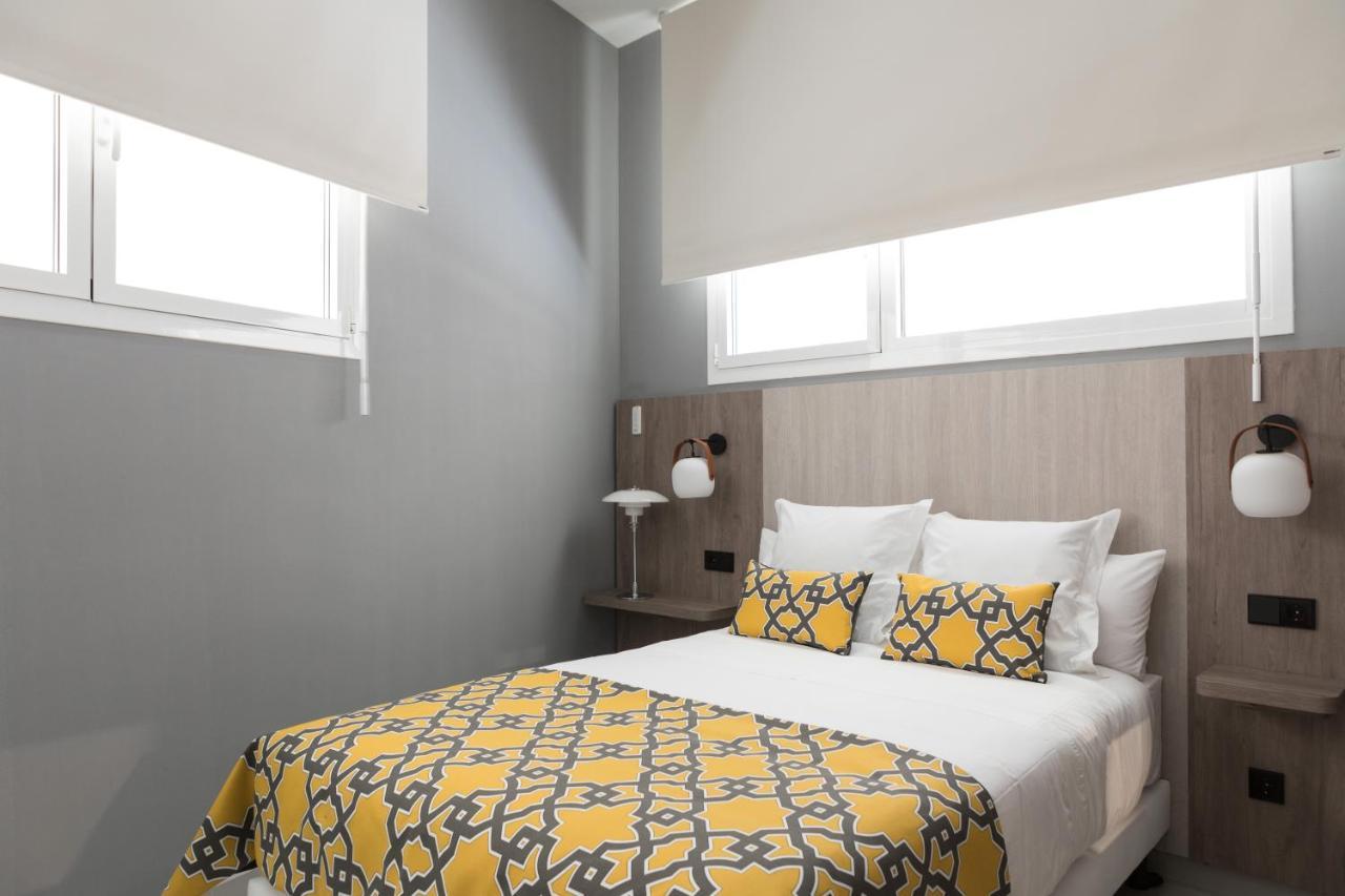 Apartamentos Las Torres มาดริด ภายนอก รูปภาพ