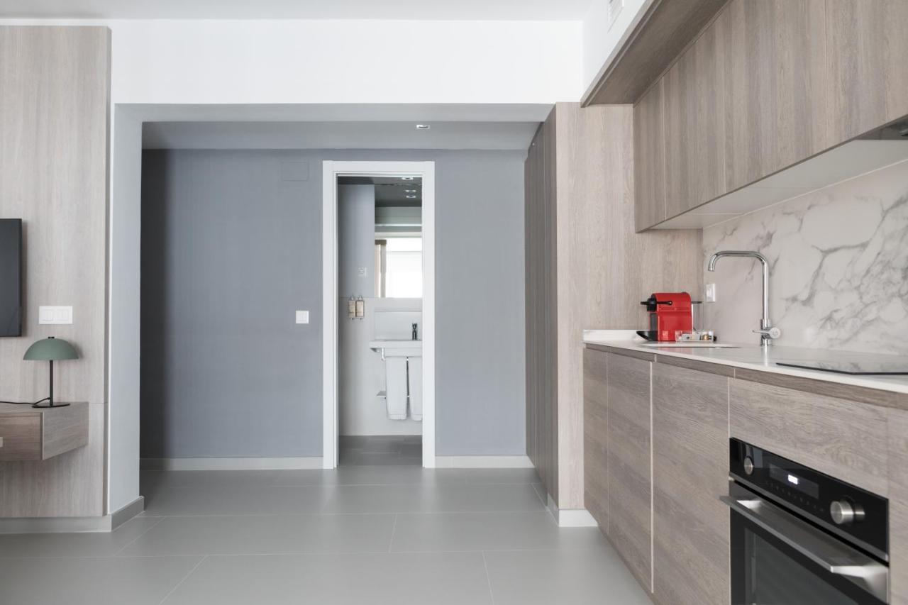 Apartamentos Las Torres มาดริด ภายนอก รูปภาพ