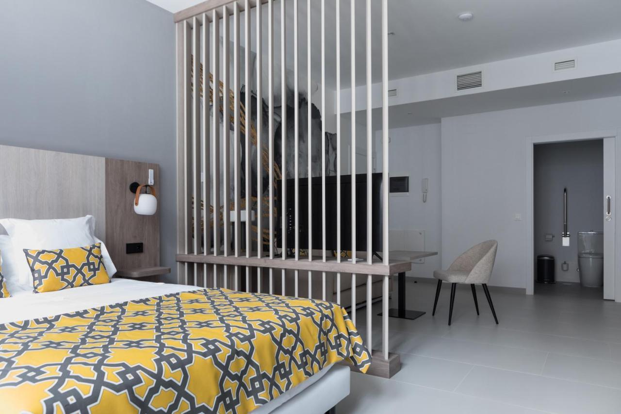 Apartamentos Las Torres มาดริด ภายนอก รูปภาพ