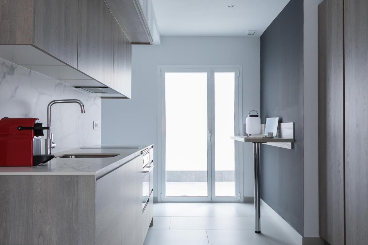 Apartamentos Las Torres มาดริด ภายนอก รูปภาพ